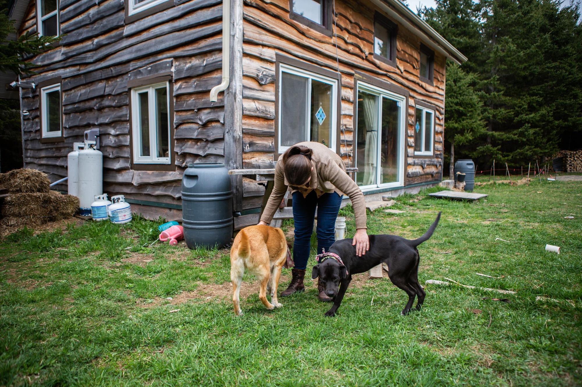 Ross lives in an off-grid home in Knowlesville, New Brunswick, with her partner and two dogs