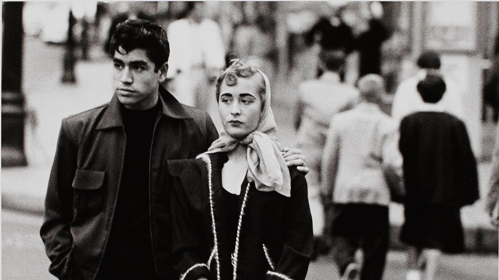 A 1956 work shot by Robert Frank in Chattanooga, Tenn., is one of nearly 300 gems the Malcolmsons just donated to the AGO.