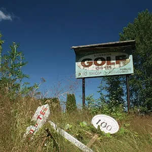 USA - Abandoned Golf Club Sign