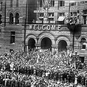 Hulton-Deutsch Collection/Corbis