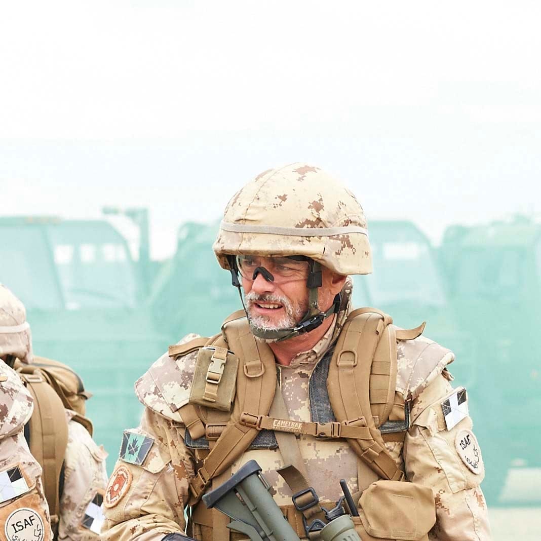 MAC36_PAULGROSS_FEATURE01
