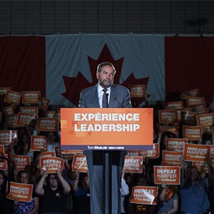 NDP leader Tom Mulcair rallies in Edmonton, Alberta on Thursday, September 10, 2015. (Sean Kilpatrick/CP)