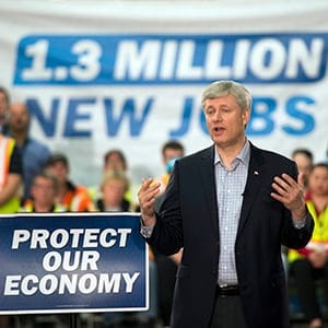 Conservative Leader Stephen Harper speaks to supporters while campaigning Tuesday, September 22, 2015 in Winnipeg. Ryan Remiorz/CP