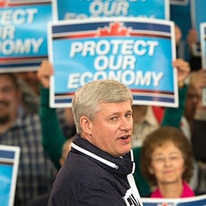Conservative Leader Stephen Harper speaks to supporters Monday, September 14, 2015 in Kamloops, B.C.(Ryan Remiorz/CP)