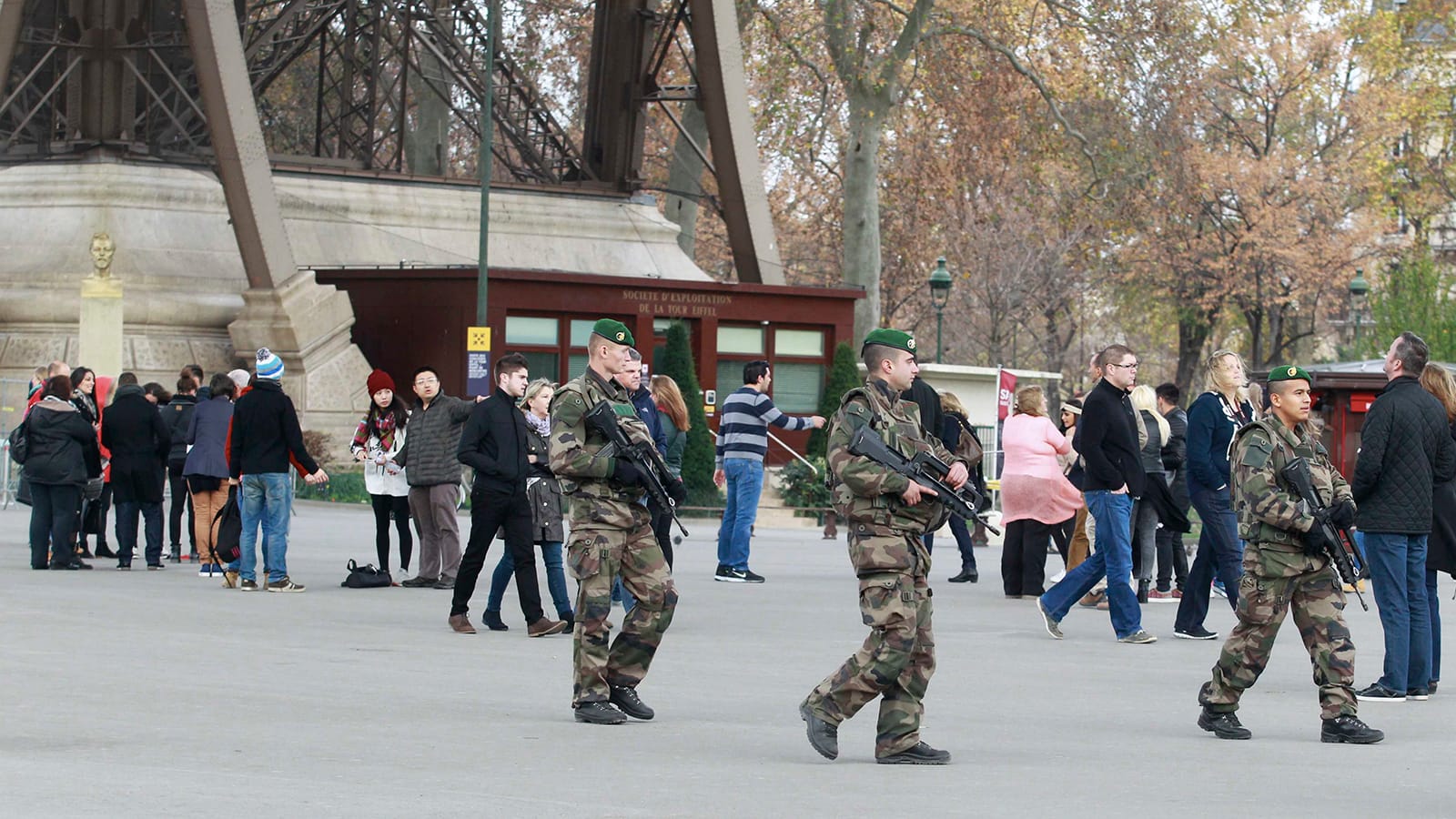 PARIS, FRANCE - NOVEMBER 14: The Eiffel Tower is closed for security reasons on November 14, 2015 in Paris, France. At least 120 people have been killed and over 200 injured, 80 of which seriously, following a series of terrorist attacks in the French capital. (Xavier Laine/Getty Images)