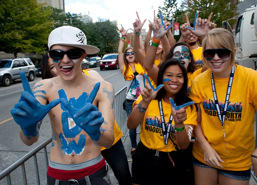 TORONTO, ON - SEPTEMBER 09, 2010 - Frosh week at the University of Toronto. PHOTOGRAPH BY ANDREW TOLSON