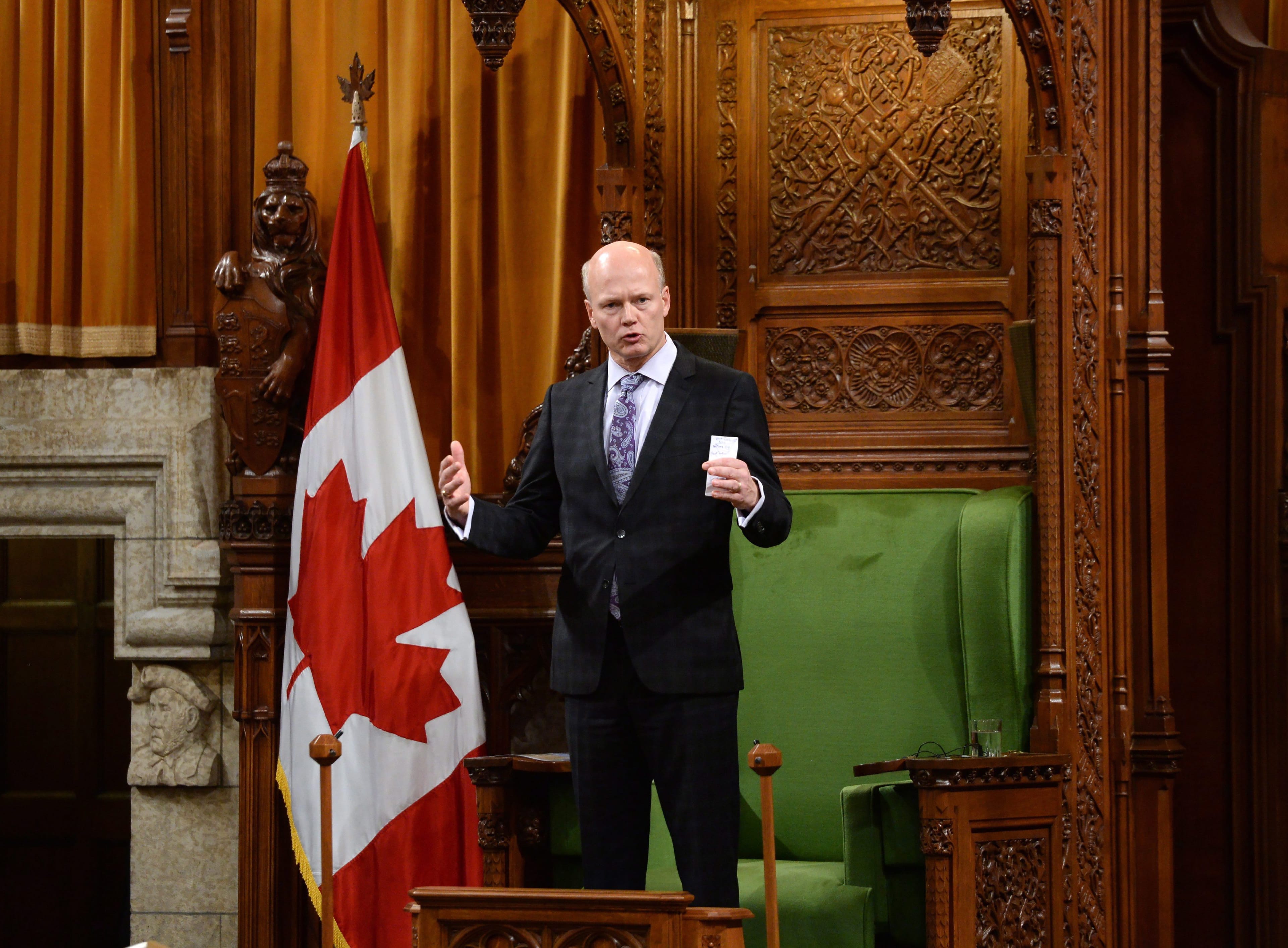 Newly-elected Speaker of the House Geoff Regan, centre, delivers his acceptance speech from the speaker's chair in the House of Commons on Parliament Hill in Ottawa on Thursday, Dec. 3, 2015. (Sean Kilpatrick/CP)
