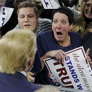 U.S. Republican presidential candidate Donald Trump inspires strange reaction at a campaign rally. (Brian Snyder/Reuters)