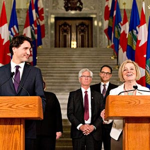 Prime Minister Justin Trudeau and Alberta Premier Rachel Notley speak to media after meeting in Edmonton Alta, on Wednesday February 3, 2016. (Jason Franson/CP)