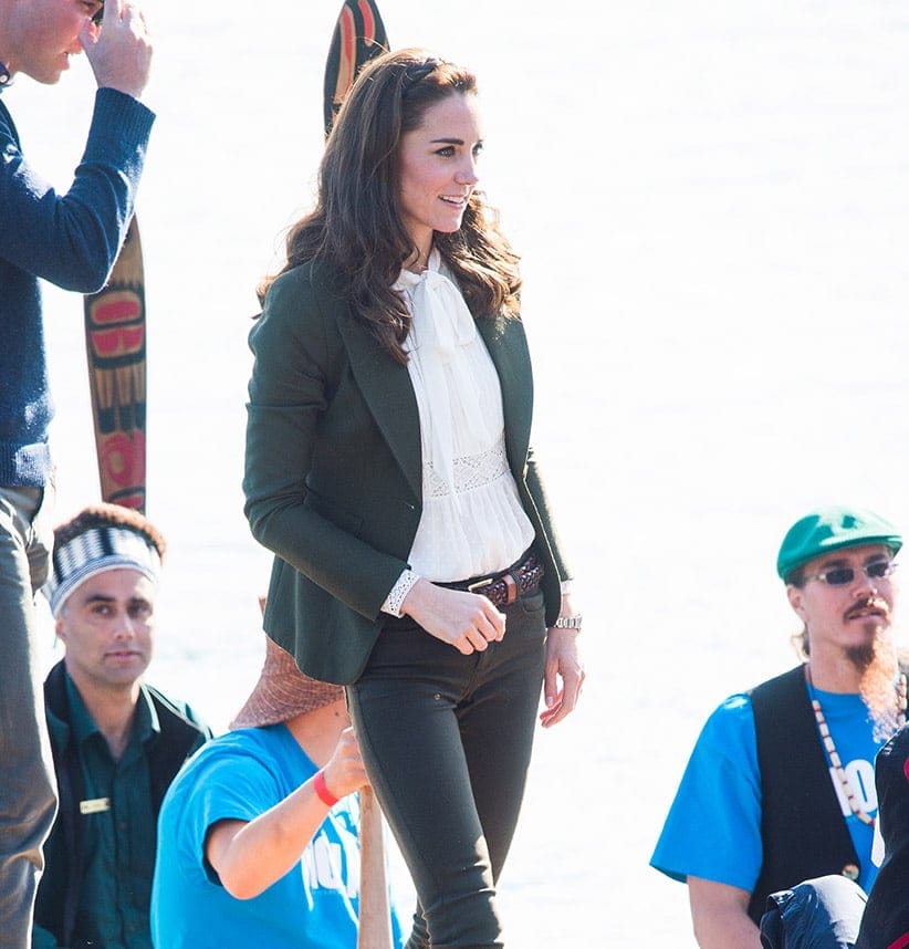 Catherine, Duchess of Cambridge arrives by canoe to Haida Gwaii on September 30, 2016 in Haida Gwaii, Canada. (Samir Hussein/WireImage/Getty Images)