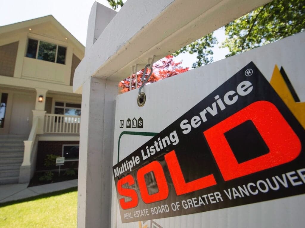 Canadians pile up debt faster than anyone in the world