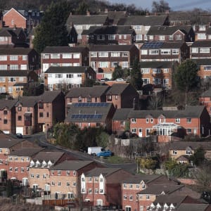 Rows of houses are seen in High Wycombe, Britain, February 7, 2017. (Eddie Keogh/Reuters)
