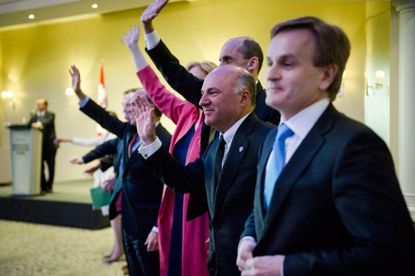 Conservative leadership candidates acknowledge members and supporters at a meet and greet in Burlington, Ont., on Sunday, March 5, 2017. (Christopher Katsarov/CP)