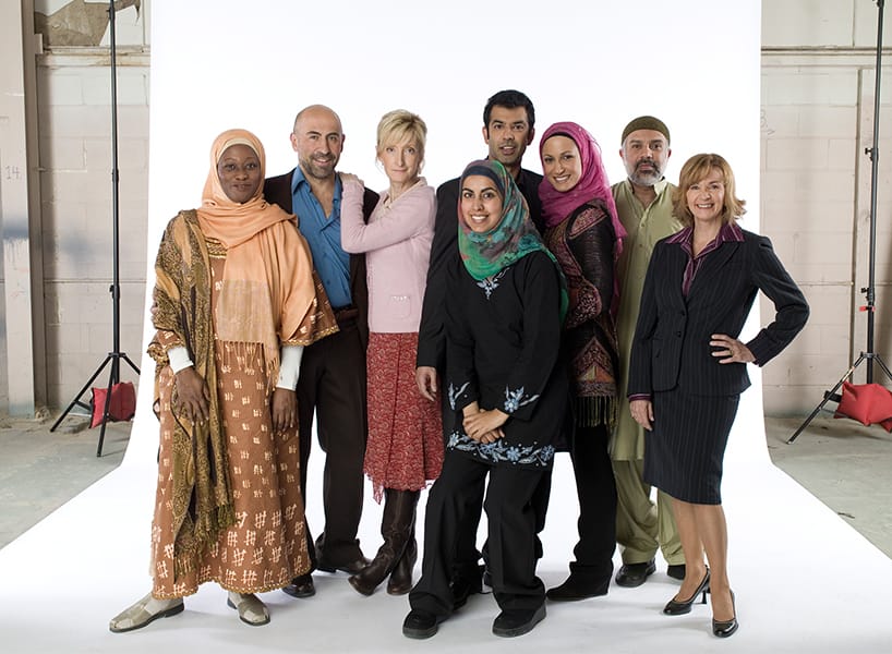 LITTLE MOSQUE ON THE PRAIRIE CAST WITH CREATOR ZARQA NAWAZ IN FRONT (CBC STILL PHOTO COLLECTION/WESTWIND PRODUCTIONS)