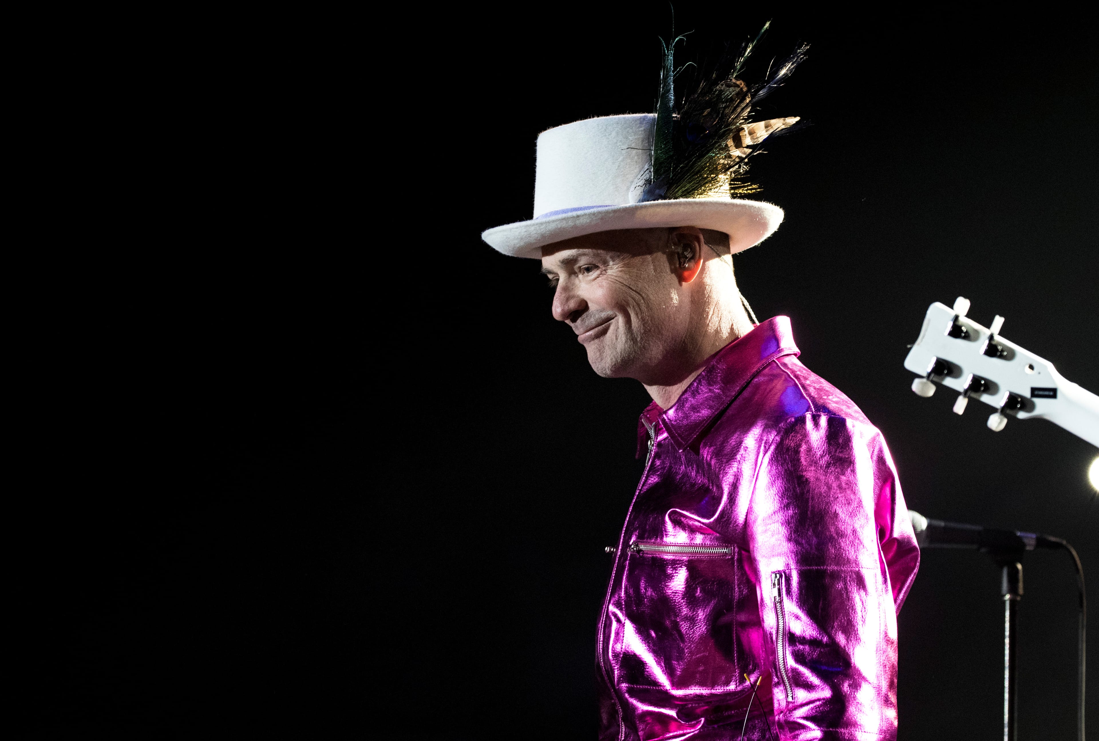 Tragically Hip lead singer Gord Downie performs with band members Paul Langlois, Gord Sinclair, Johnny Fay and Rob Baker at the Save-on-Foods Memorial Centre to kick off the band's latest "Man Machine Poem" tour in light of Downie's brain cancer diagnosis, in Victoria, B.C., Canada July 22, 2016. REUTERS/Kevin Light - RTSJAF1