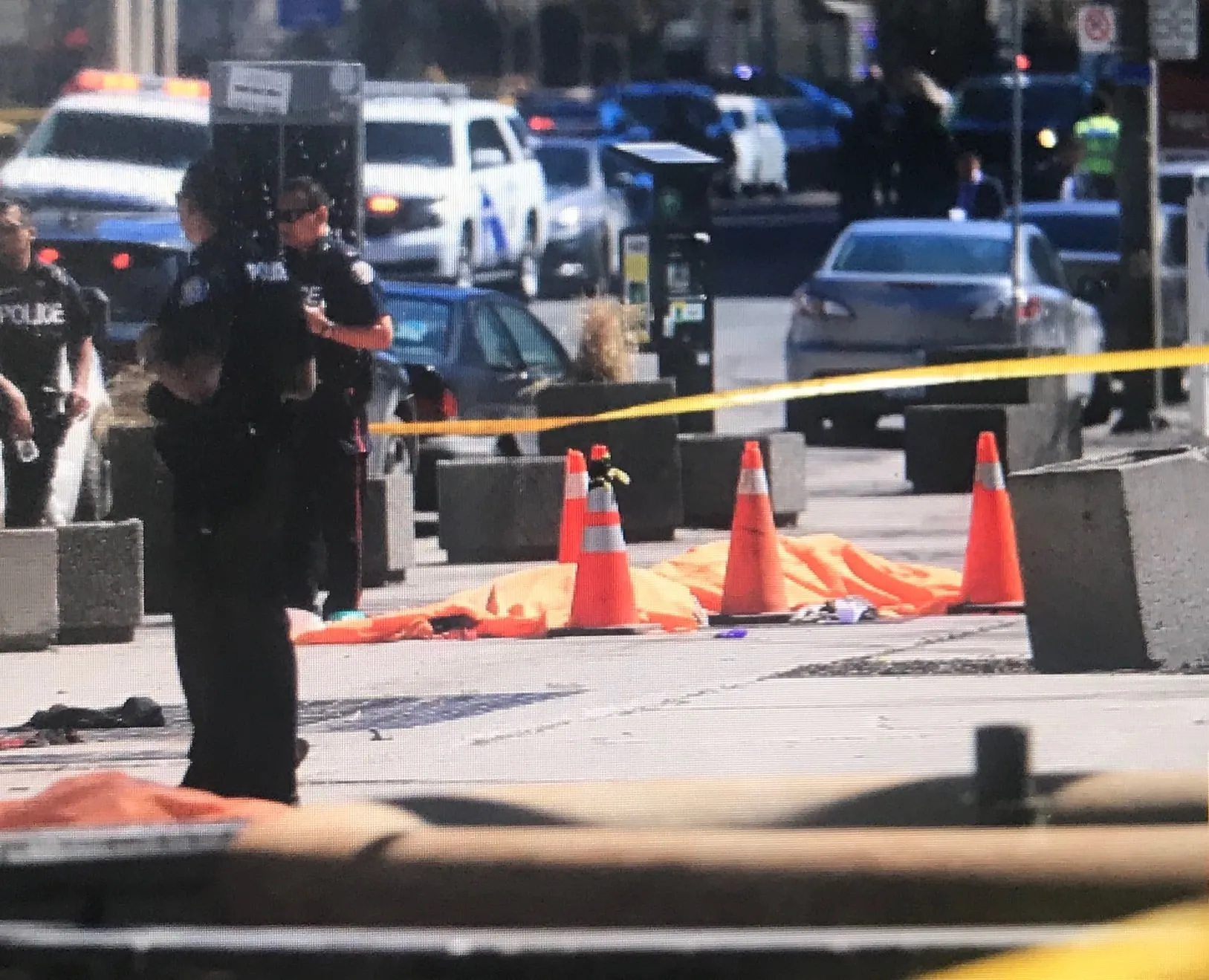 TORONTO, ON - APRIL 23: Van strikes as many as 10 pedestrians at Yonge and Finch (Rene Johnston/Toronto Star via Getty Images)