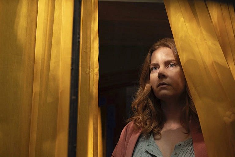 Amy Adams as Anna Fox in 'Woman in the Window' (Courtesy of Netflix)