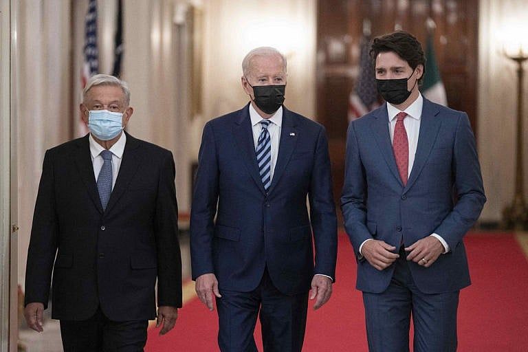 Andrés Manuel López Obrador, President of Mexico, U.S. President Joe Biden and Justin Trudeau in Washington, DC, November 18, 2021. (Chris Kleponis/Pool via CNP)