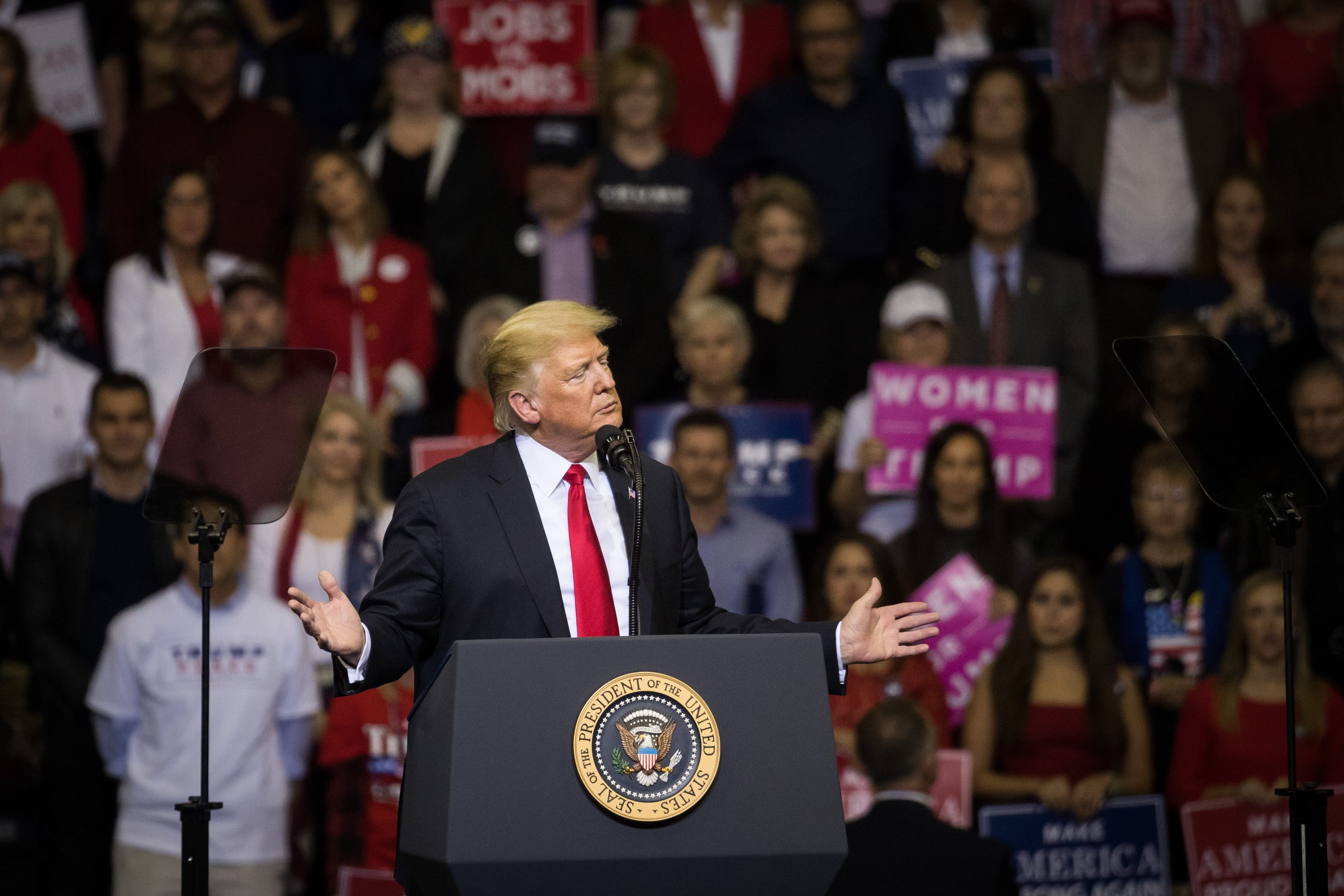 Donald Trump addresses the crowd during a rally in support of Sen. Ted Cruz on Oct. 22, 2018, at the Toyota Center in Houston, Texas. (Loren Elliott/Getty Images)