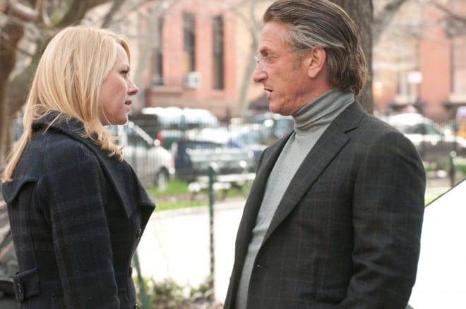 Naomi Watts (Valerie Plame Wilson) and Sean Penn (Joseph Wilson) in 'Fair Game'