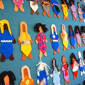 The First Nations Studies12 class at Eric Hamber organized an Aboriginal Awareness Afternoon for students across the district. On display were the 1,017 felt dolls for the Faceless Doll Project, which had been made by the First Nations Studies 12 and Total Ed classes. These faceless dolls represent the 1,017 murdered Aboriginal women in Canada.(Jen Hill/Vancouver School Board)
