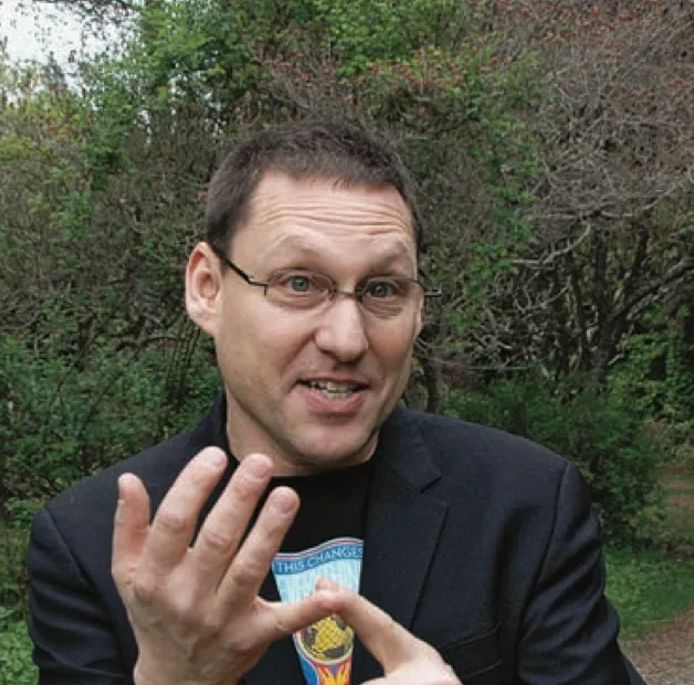 Avi Lewis