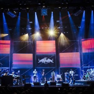 BadBadNotGood performs at Red Bull Sound Select 3 Days in Toronto, Canada on October 20, 2017 // Maria Jose Govea / Red Bull Sound Select / Content Pool // P-20171021-00574 // Usage for editorial use only // Please go to www.redbullcontentpool.com for further information. //
