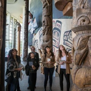 Canadian Museum of History, Ottawa Ontario. Carleton University Curatorial Studies Program, October 12 2017. Canadian History Hall Reps: Chantal Amyot, Mett Betts, Glenn Ogden, Nathalie Rheault. Carleton Univeristy Teachers: Trina Bolam, Stephen Inglis. Carleton Univeristy Students: Andrew Braid, Meghan Ho, Sonia Poison, Ming Tiampo, Diana Hiebert, Sarafina Pagnotta, Casey Gray. (Photograph by Kaja Tirrul)