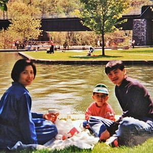 Simu Liu with his parents