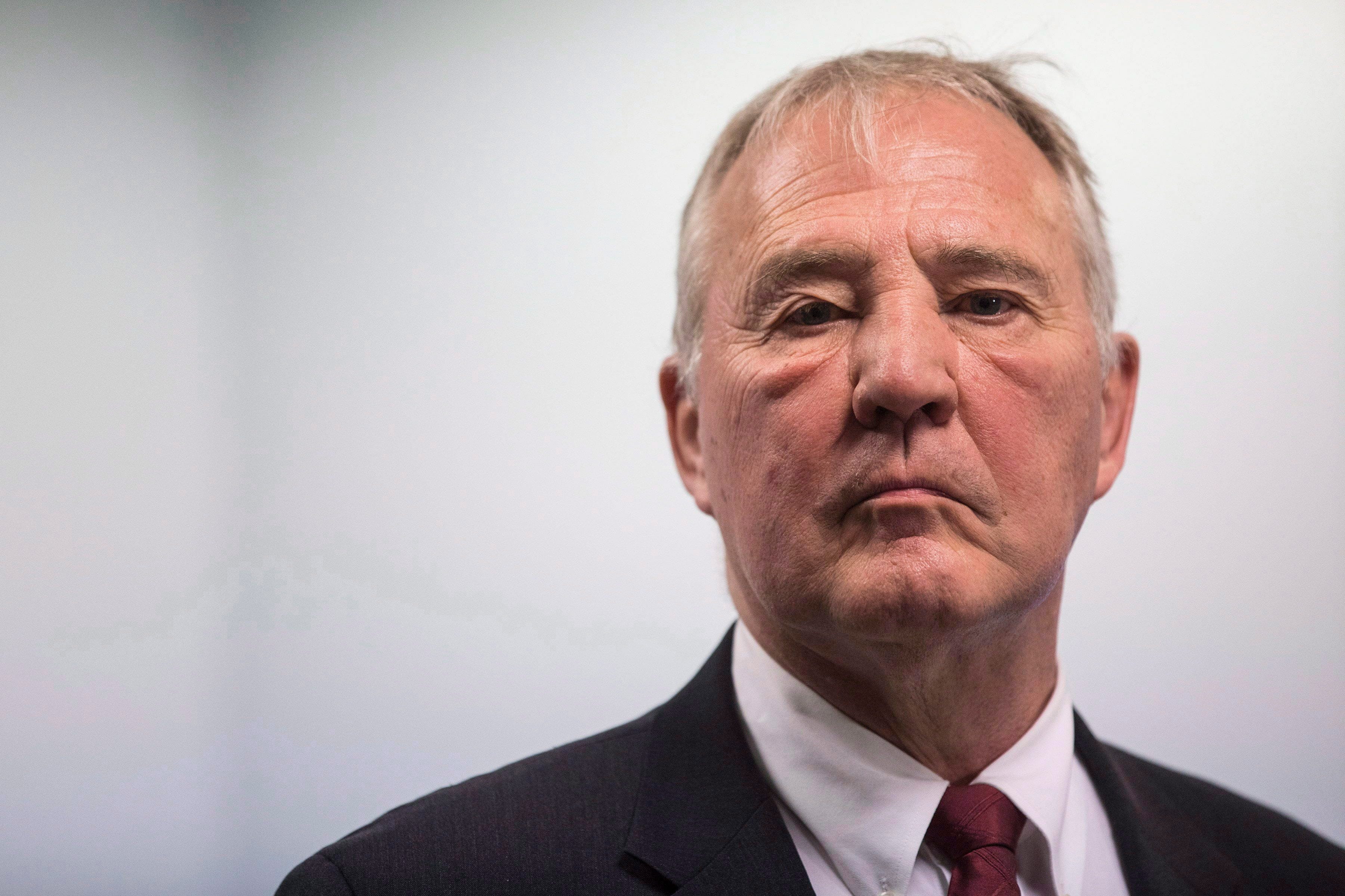 Bill Blair, Parliamentary Secretary to the Minister of Health, appears at an event at the Centre for Addiction and Mental Health in Toronto on Jan. 24, 2018. (THE CANADIAN PRESS/Chris Young)