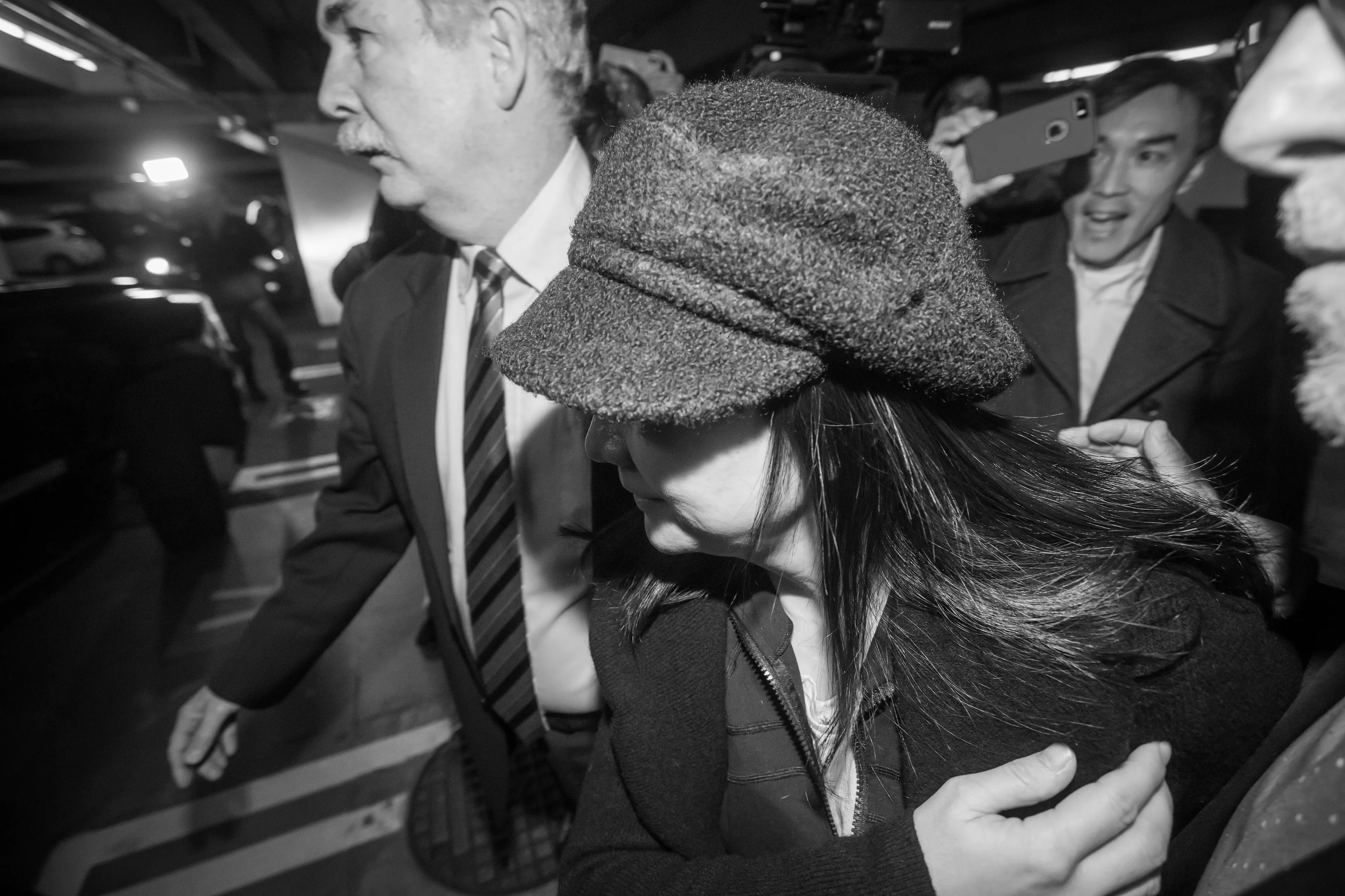 Huawei chief financial officer Meng Wanzhou leaves a Vancouver courthouse on Jan. 29, 2019. (Darryl Dyck/CP)