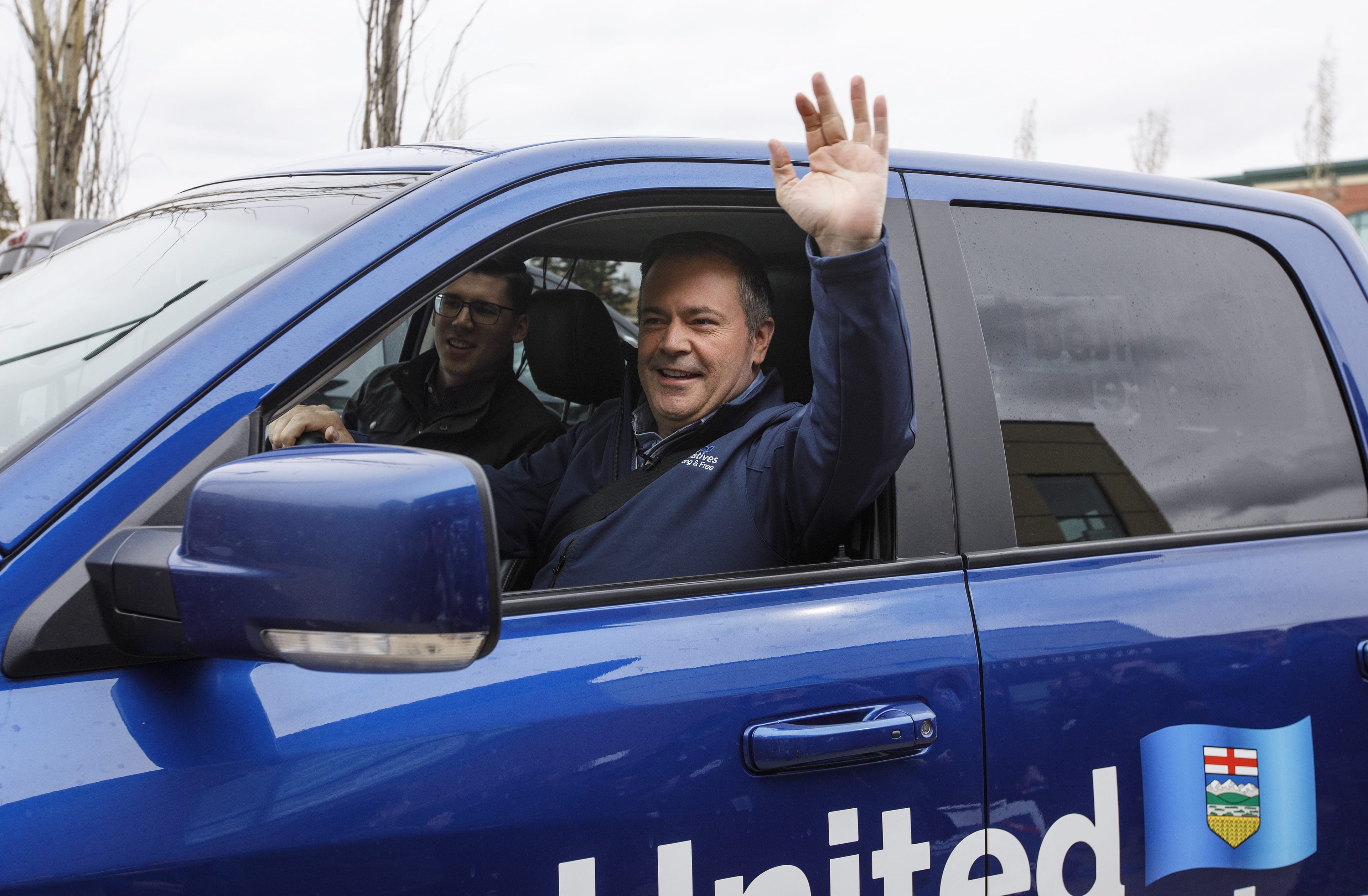 Kenney arrives at a rally before the election, in Sherwood Park, Alta., on Monday, April 15, 2019. (THE CANADIAN PRESS/Jason Franson)