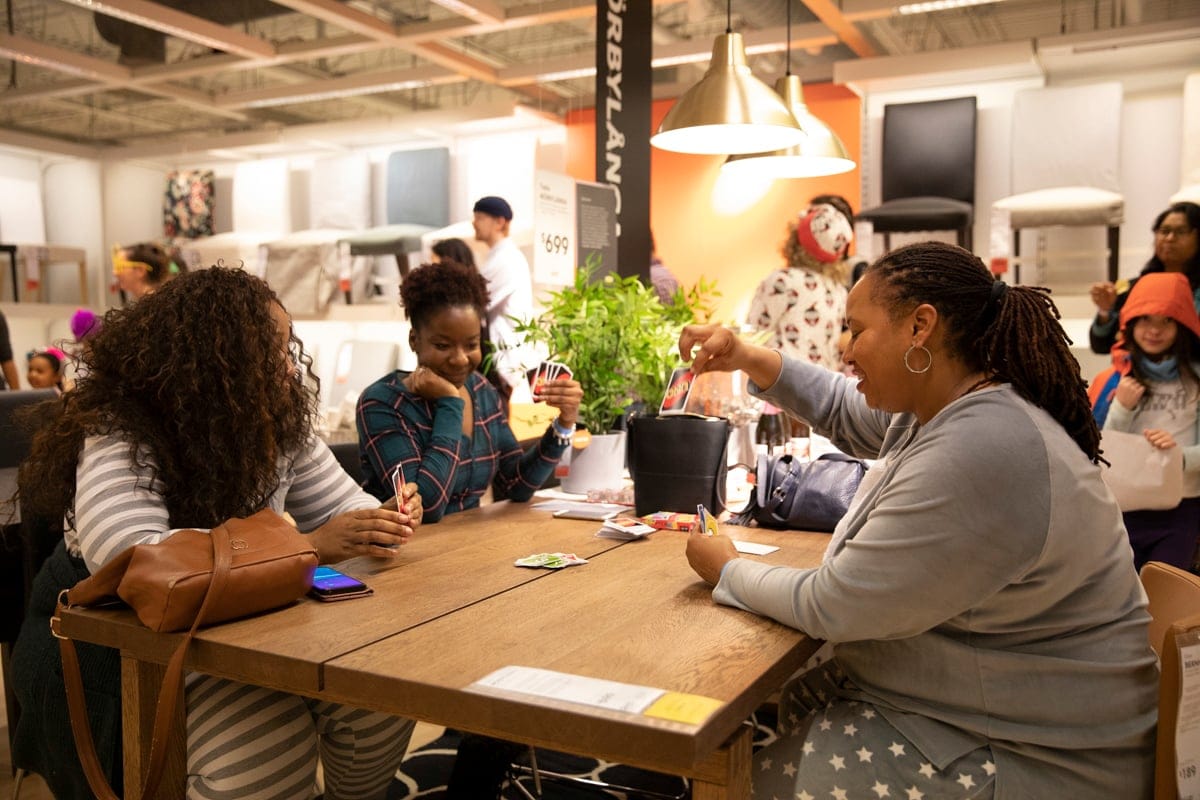 By offering slumber parties to shoppers, Ikea transforms a problem into an opportunity (Ikea Canada)
