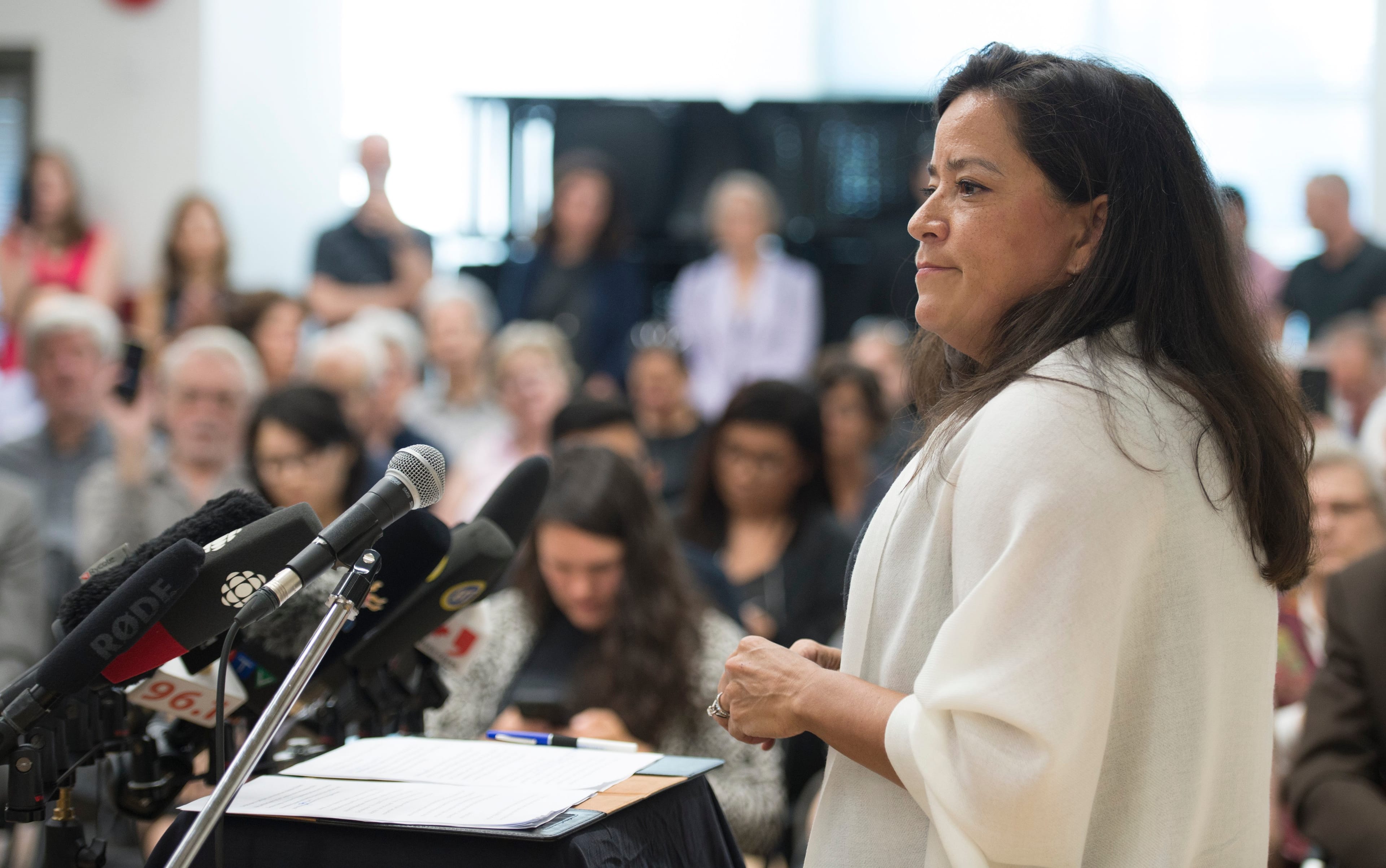 Wilson-Raybould announces that she will run as an Independent in the fall election during a news conference in Vancouver on May 27, 2019. (THE CANADIAN PRESS/Jonathan Hayward)