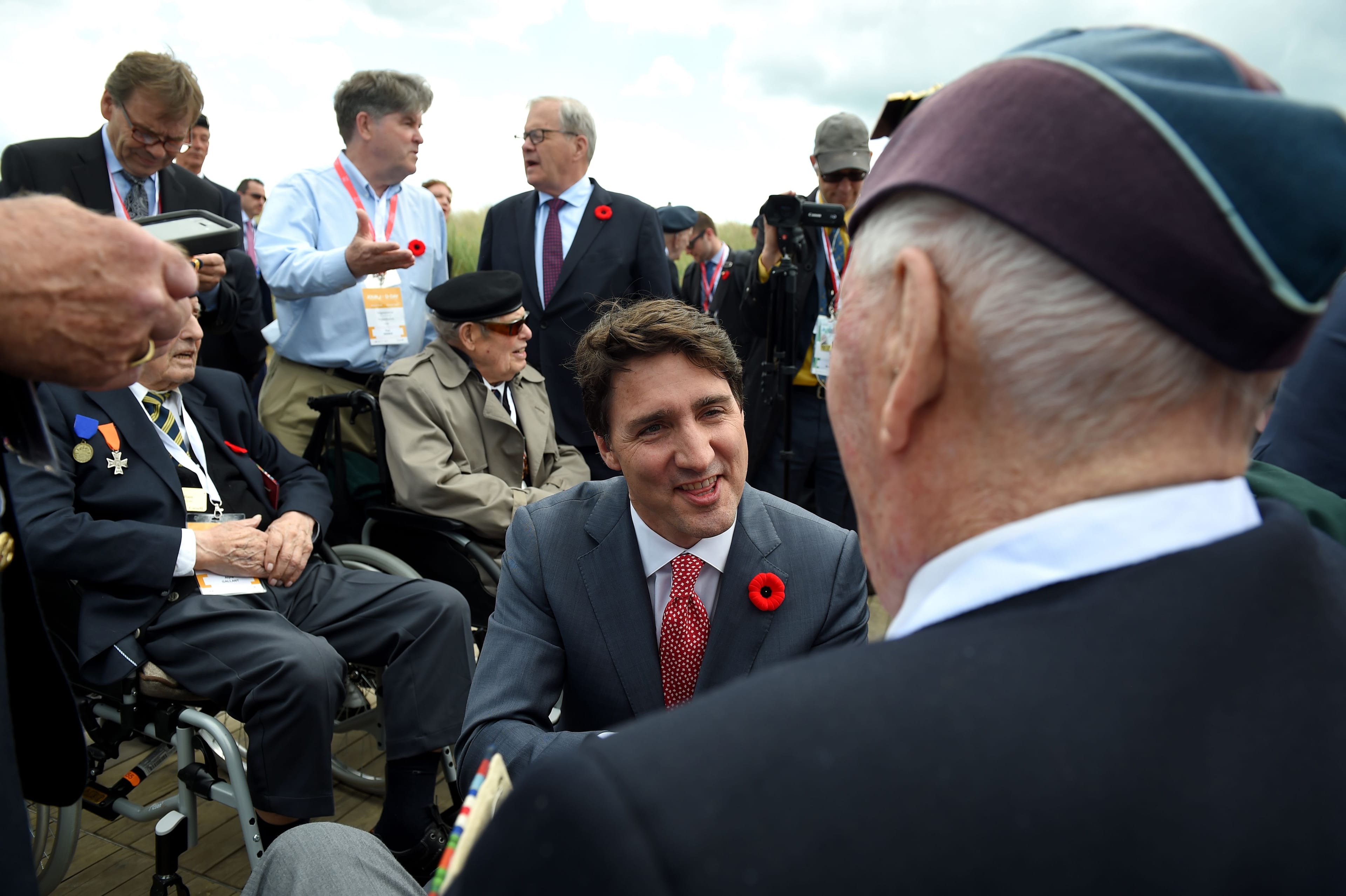 Trudeau meets veterans on Juno Beach in Courseulles-sur-Mer, France, as part of the 75th anniversary commemorations of D-Day (Guillaume Souvant/AFP/Getty Images)