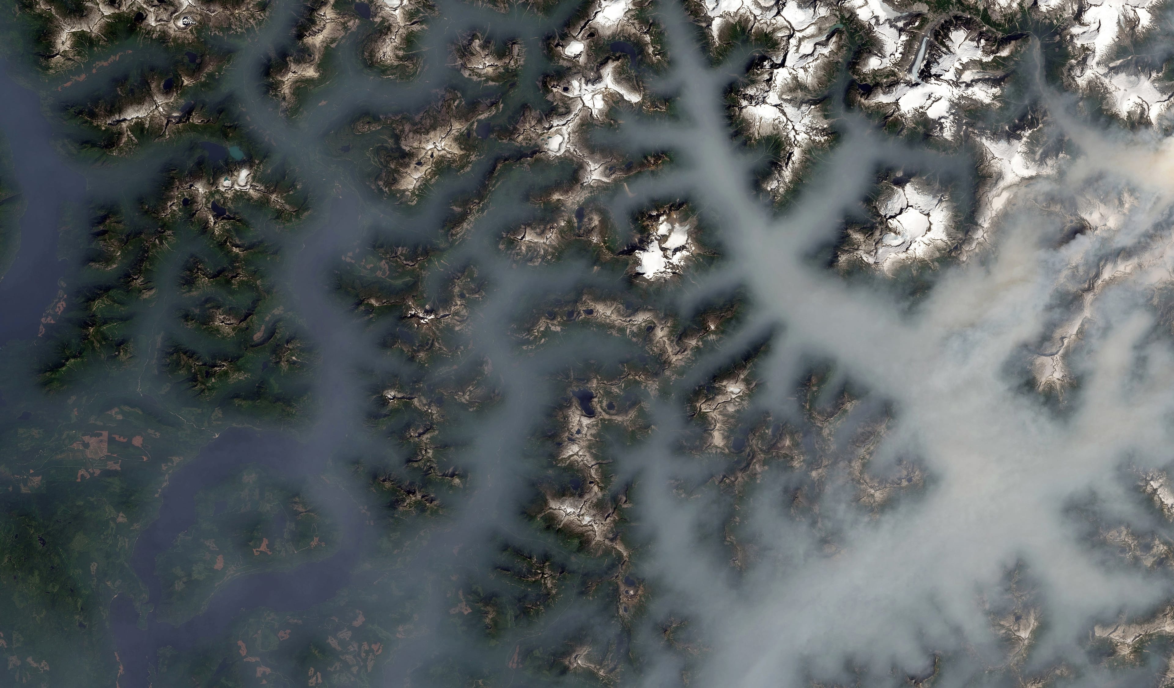 Forest fires north of Vancouver (USGS/NASA Landsat/Orbital Horizon/Gallo Images/Getty Images)