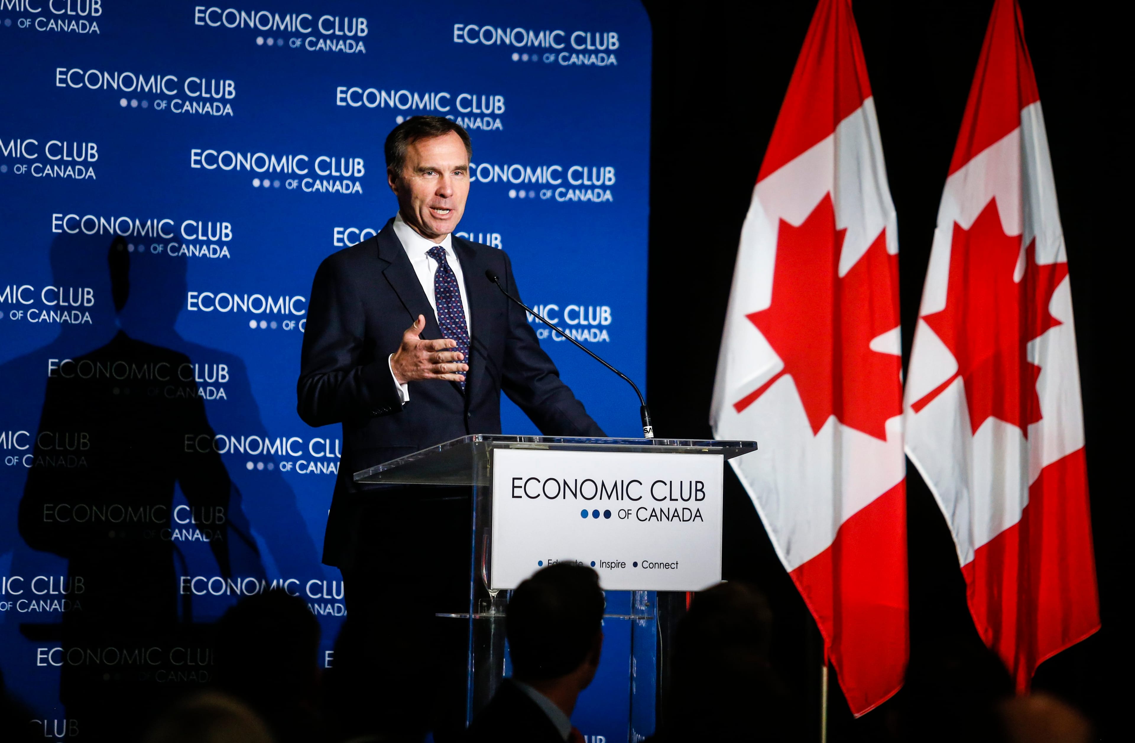 Finance Minister Bill Morneau addresses an Economic Club of Canada breakfast in Calgary, June 19, 2019. (Jeff McIntosh/CP)