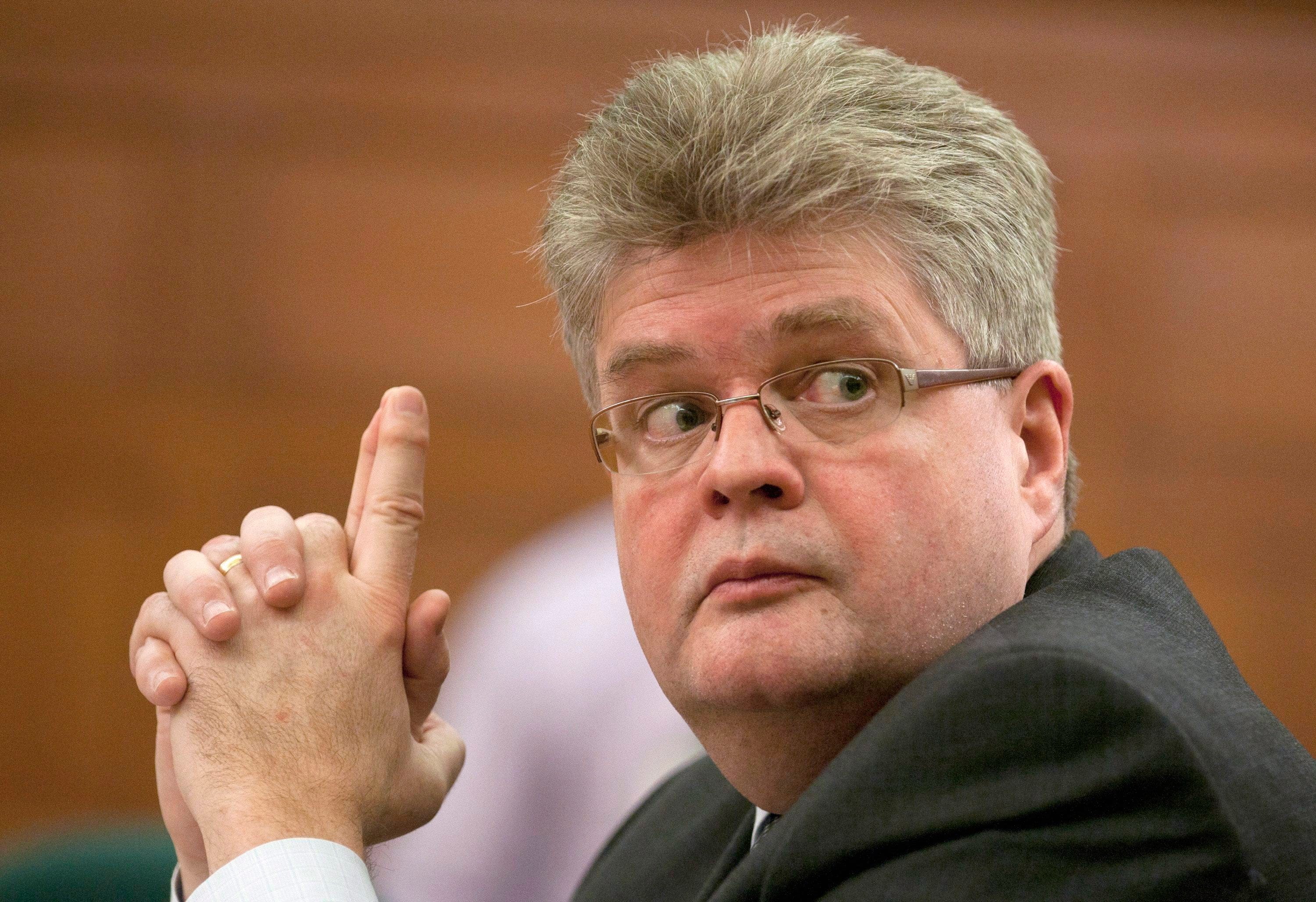 Dion's report did not give the Conservatives a bump in the polls (Adrian Wyld/CP)