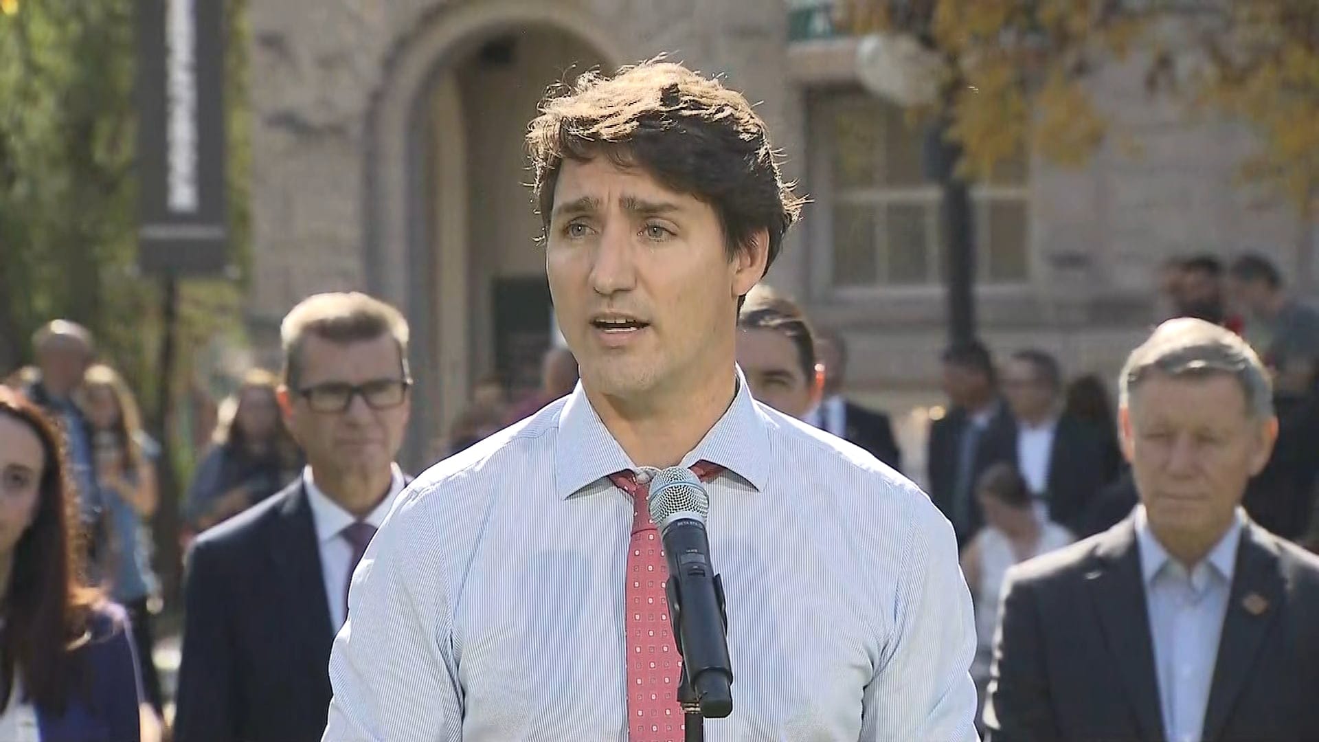 Trudeau apologizes after third blackface incident uncovered (Citytv)