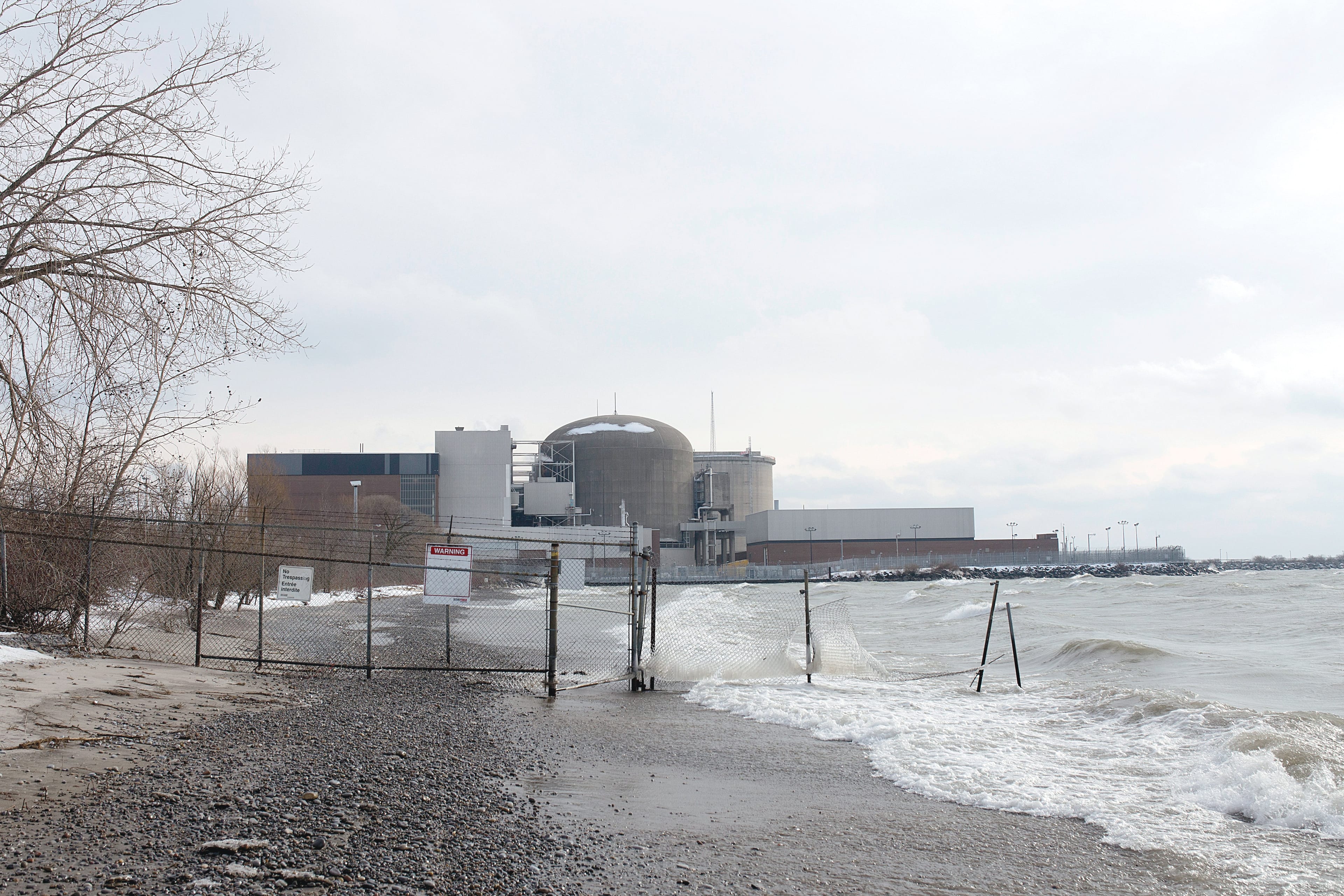 A view of the Pickering Nuclear Generating Station from Beachfront Park in Pickering. (Photograph by Stephanie Foden)