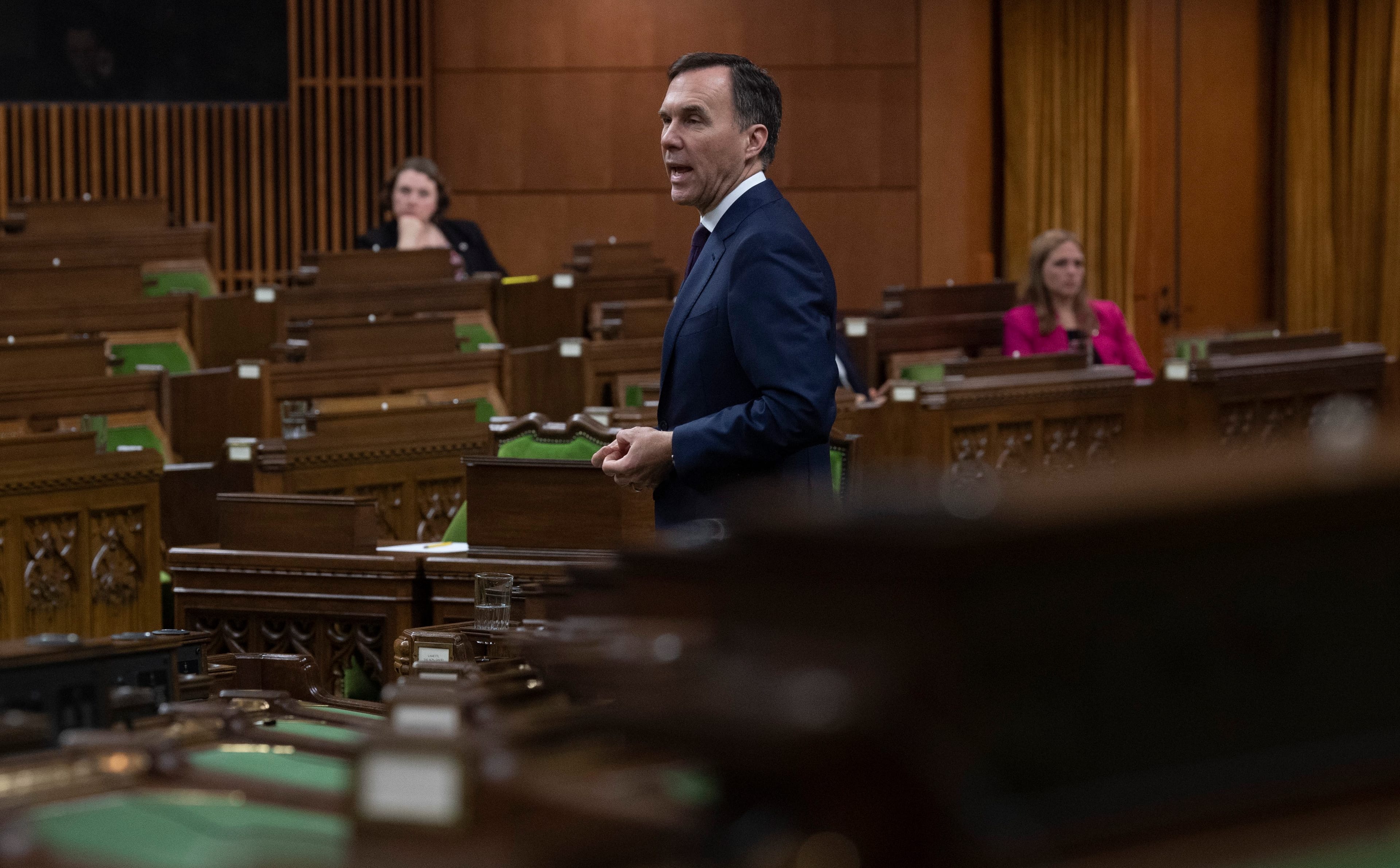 Minister of Finance Bill Morneau responds to a question in the House of Commons on March 25, 2020 in Ottawa. (Adrian Wyld/CP)