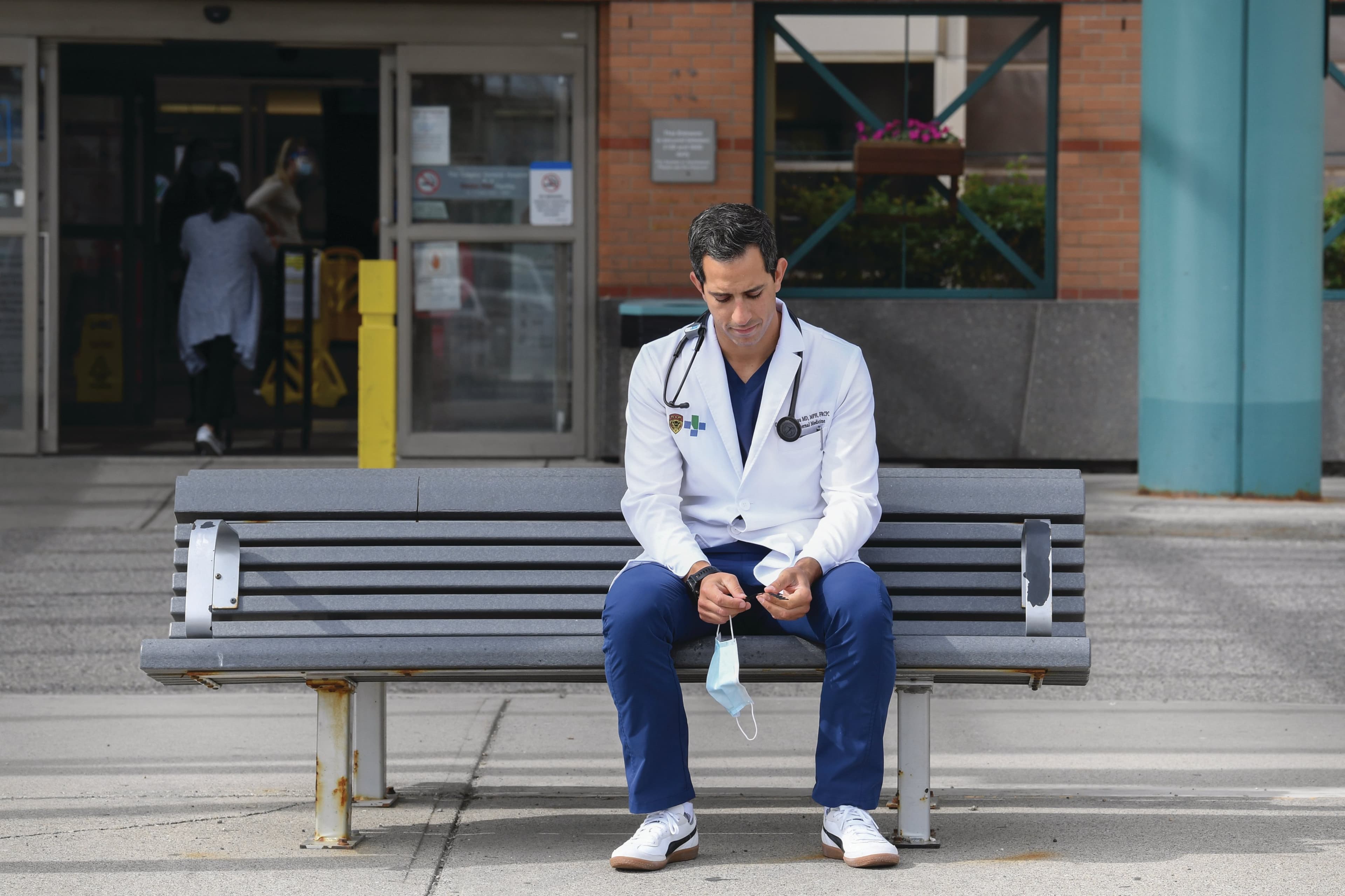 Fabreau has held up an iPad so dying patients could talk with family: ‘It’s heartbreaking’ (Photograph by Candice Ward)