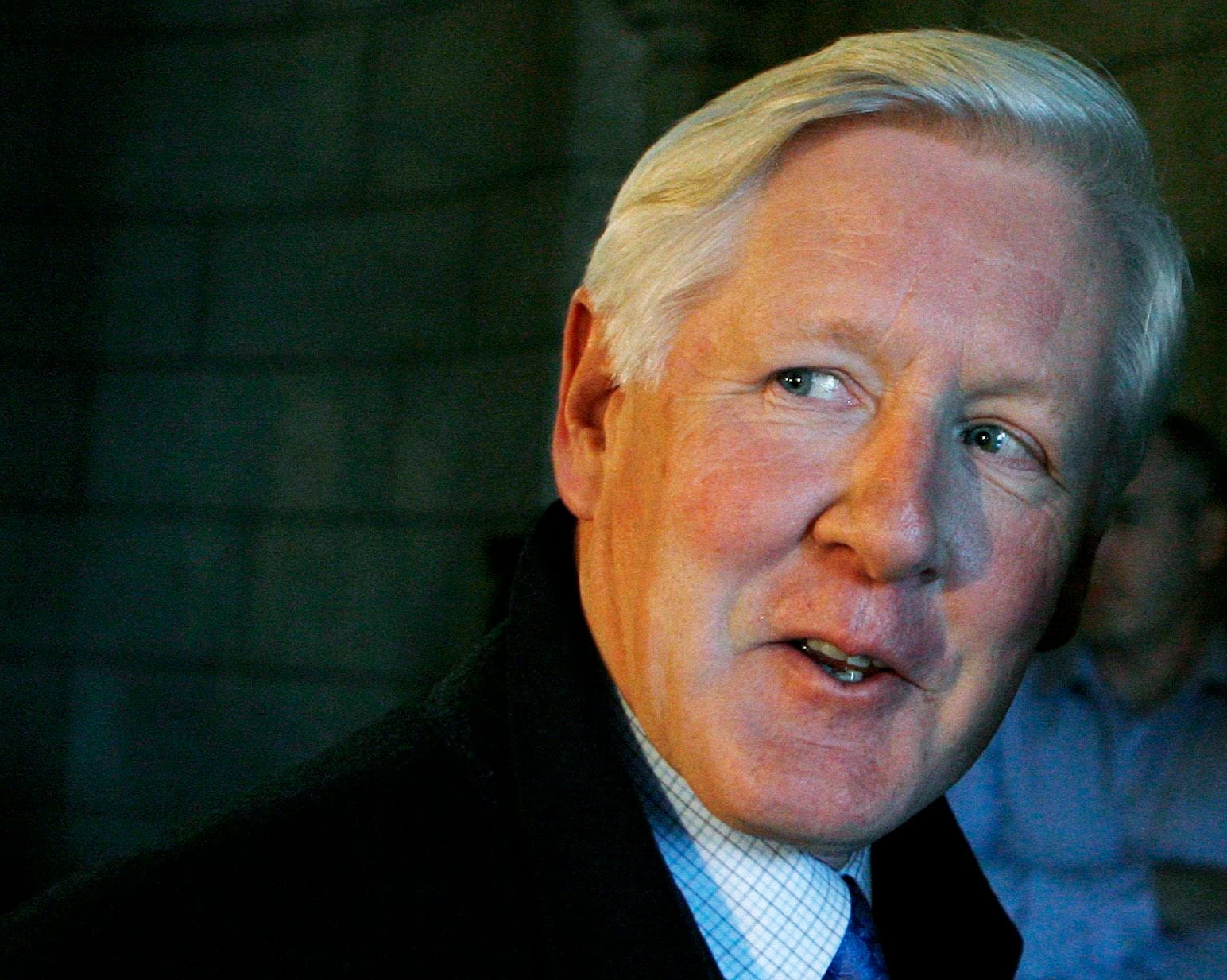 Bob Rae looks back at the media as he leaves the Liberal caucus meeting on Parliament Hill in Ottawa on Thursday Oct. 23, 2008. (Sean Kilpatrick/CP)