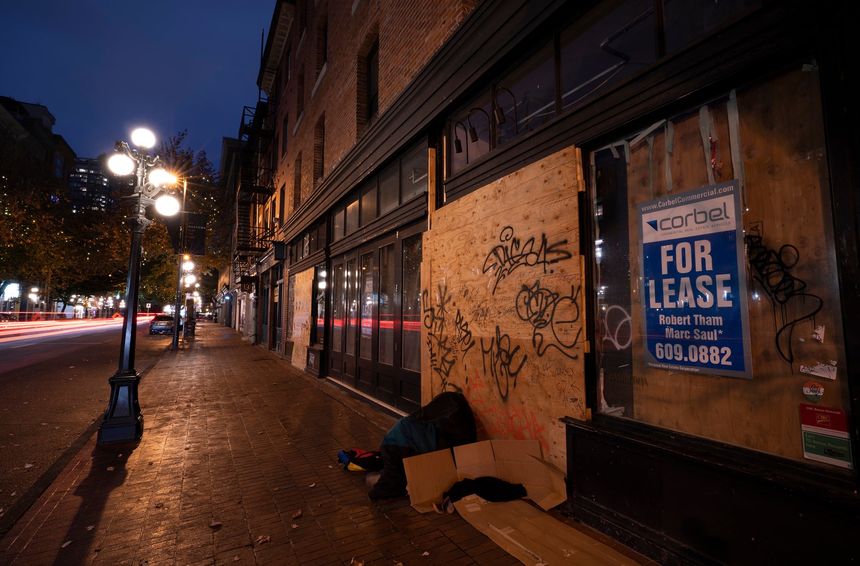 A vacant commercial location is pictured for lease in downtown Vancouver in October 2020 (Jonathan Hayward/CP)