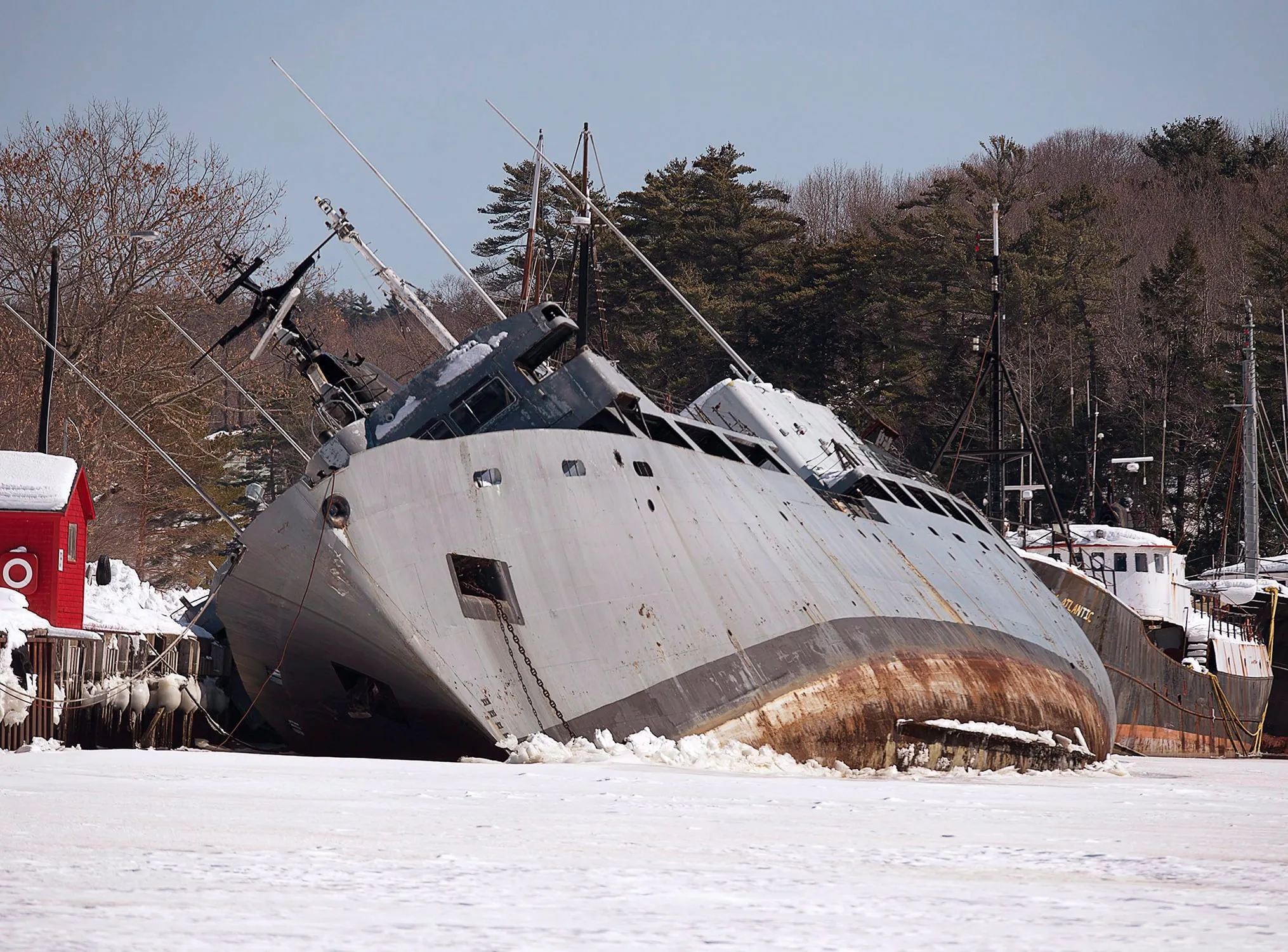 HMCS Cormorant, a retired navy ship, has been listing in Bridgewater, N.S., for over a decade (Andrew Vaughan/CP)