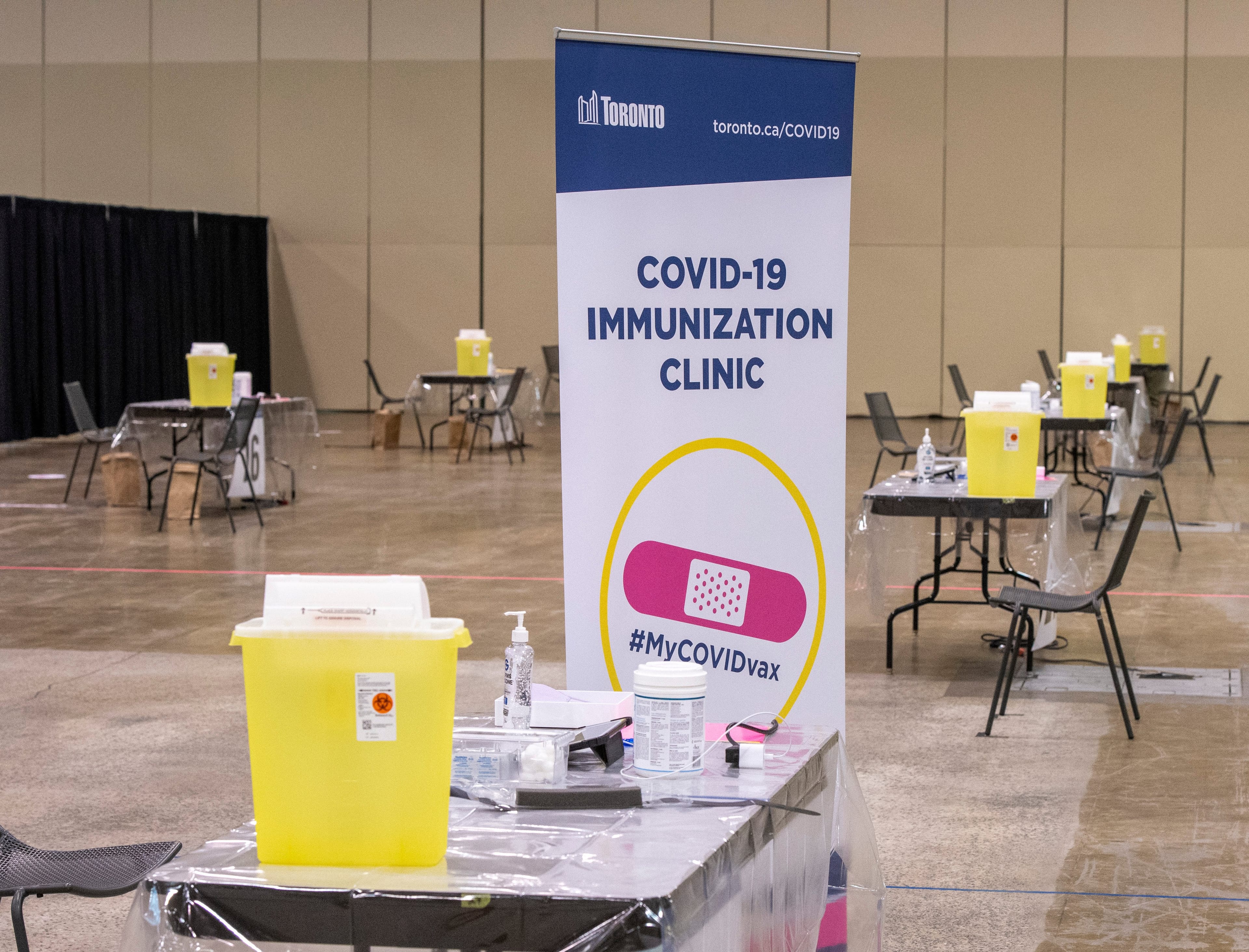 Toronto's Mass Vaccination Clinic is shown on Sunday January 17, 2021. THE CANADIAN PRESS/Frank Gunn