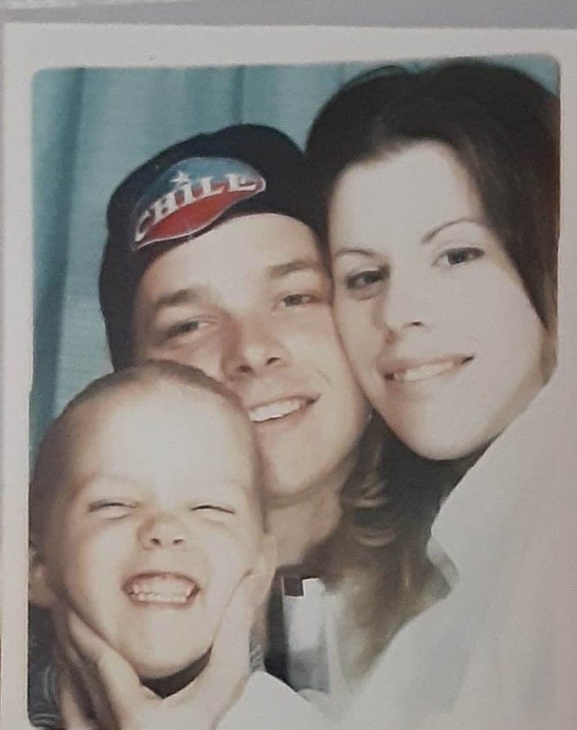Darian with Conrad and Michelle in 1999 (Courtesy of Michelle Jones)