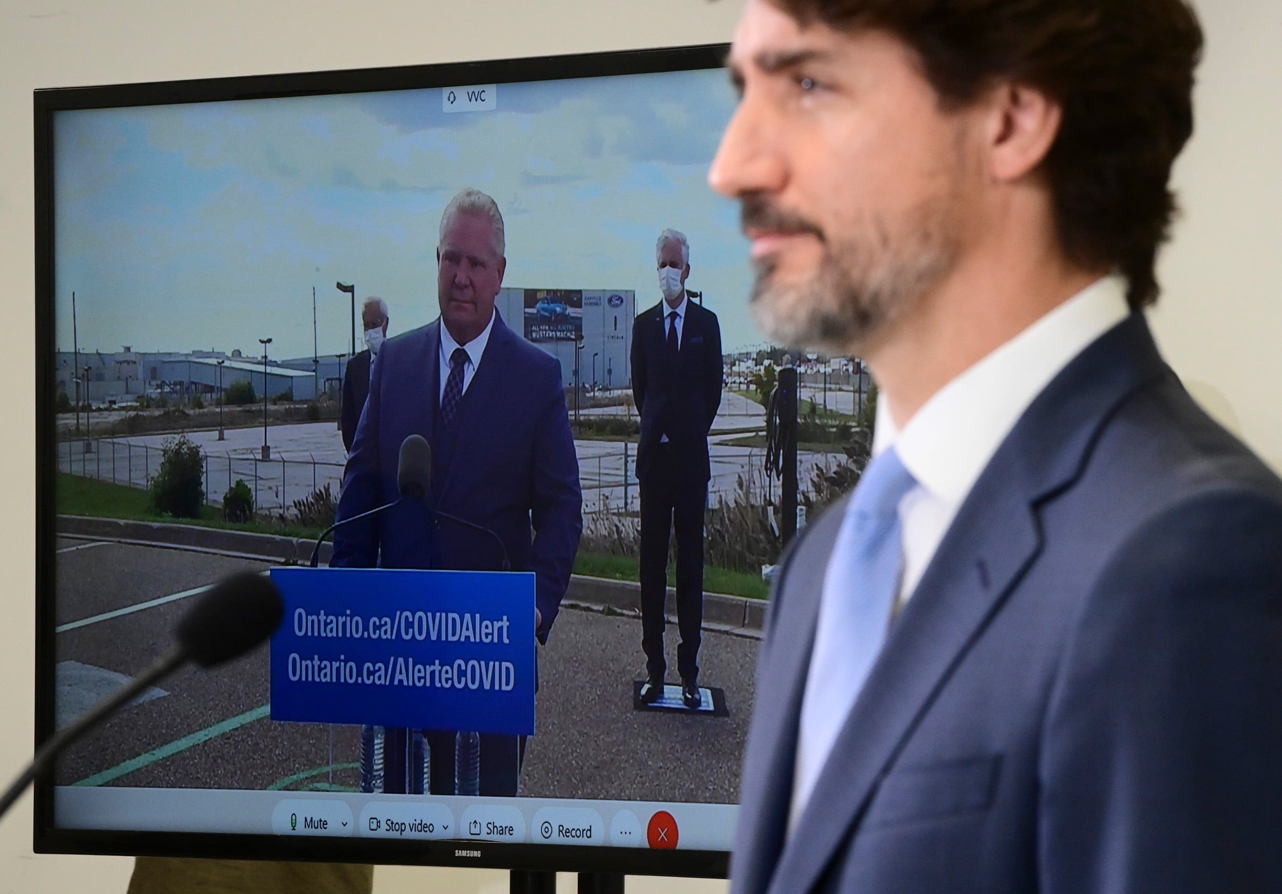 Prime Minister Justin Trudeau, Minister takes part in a press conference at the Ford Connectivity and Innovation Centre in Ottawa on Thursday, Oct. 8 2020. He was joined virtually from Oakville by the Premier of Ontario Doug Ford, Ontario Minister of Economic Development, Job Creation and Trade Vic Fedeli, President and CEO of Ford Motor Company of Canada, Limited Dean Stoneley, and Ontario Member of Provincial Parliament Stephen Crawford. (Sean Kilpatrick/CP)