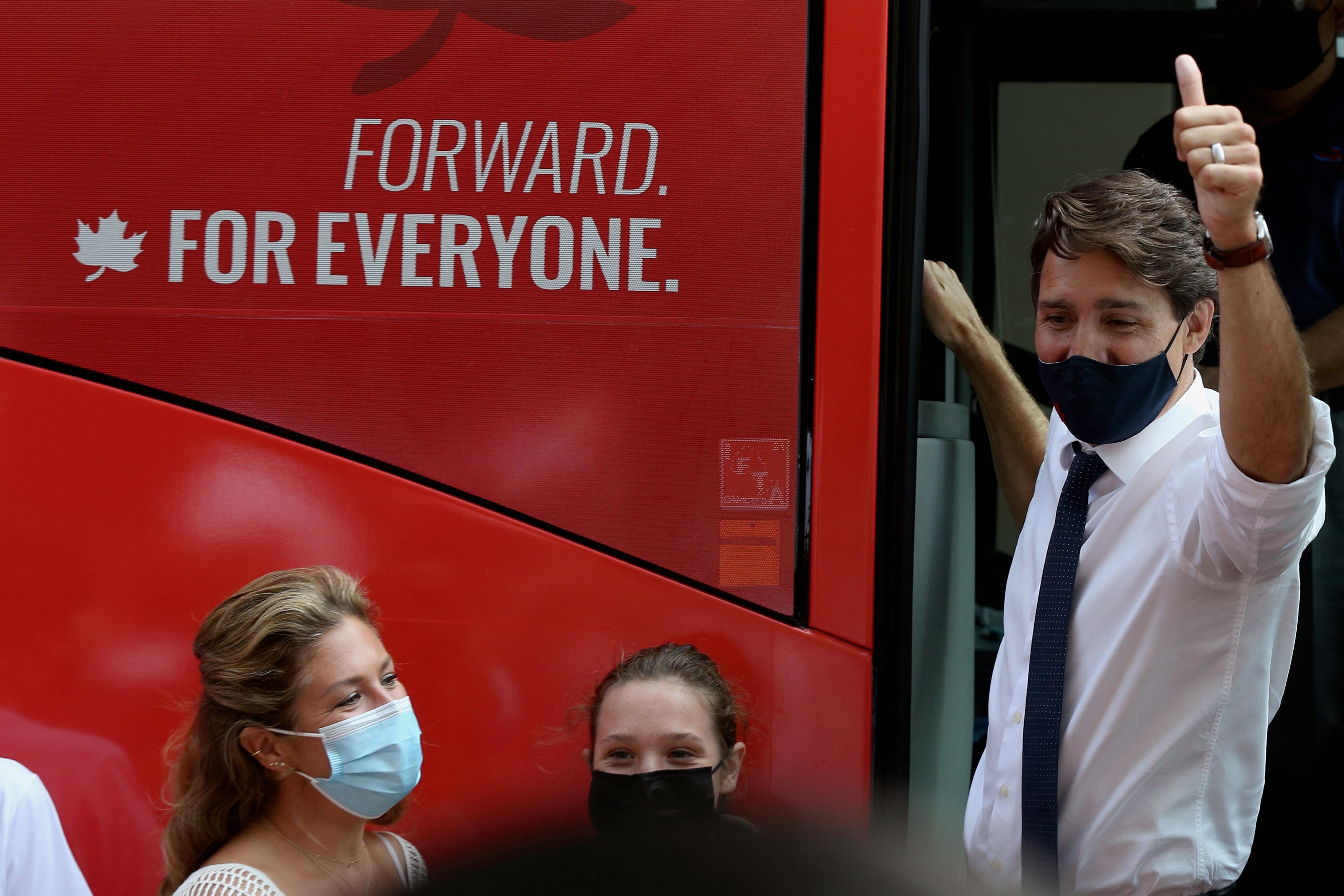 Trudeau greets supporters in Ottawa on Aug. 15, 2021 (Lars Hagberg/CP)