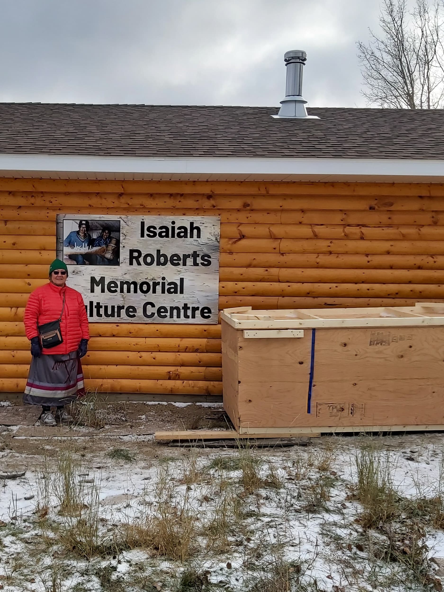 As a child, the Robertses’ granddaughter Rose helped collect roots for the canoe (Courtesy of Rose Roberts)